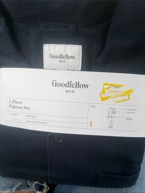 Goodfellow & Co Navy Crewneck Tee